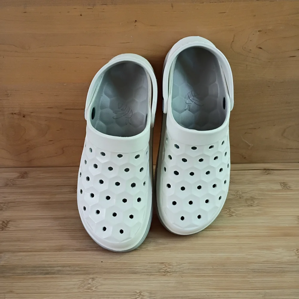 Joybees White Slip On Water Comfort Clog Shoes Unisex Womens 7 - Picture 3 of 7